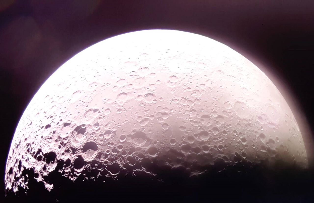 Moon Mission Breakthrough: Blue Ghost Unveils Lunar Mysteries