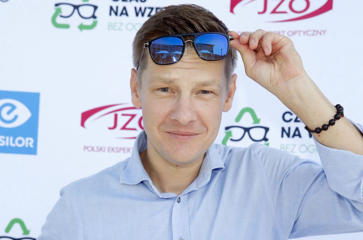 Marcin Mroczek nie poleciał z rodziną na wakacje 