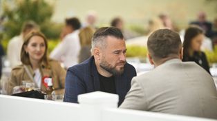 Piękna żona Krzysztofa Stanowskiego. Zmysłowa i atrakcyjna Marta ma 31 lat i spełnia się jako dietetyk