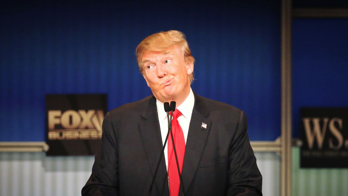 Hakerzy chwalili się, że mają haki na Donalda Trumpa, fot. Scott Olson/Getty Images