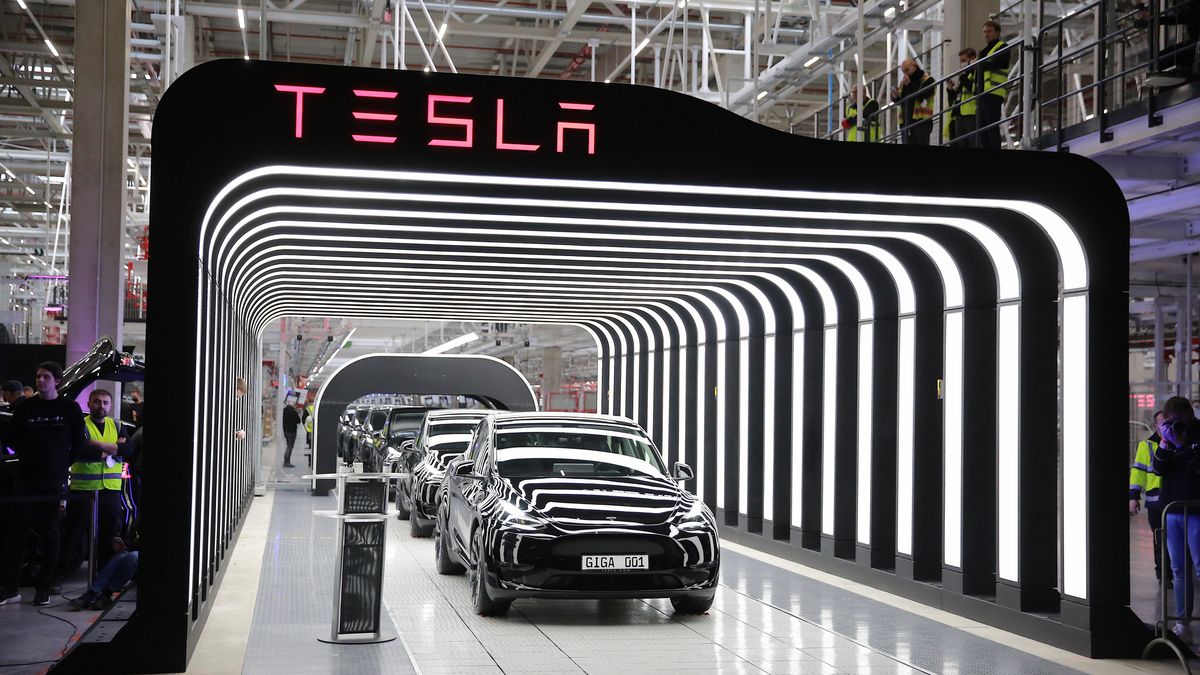 Tesla planuje podwoić ilość produkowanych elektryków w niemieckiej fabryce