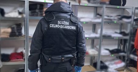 Skarbówka wpadła na posesję. Znalazła podróbki warte 5,3 mln zł
