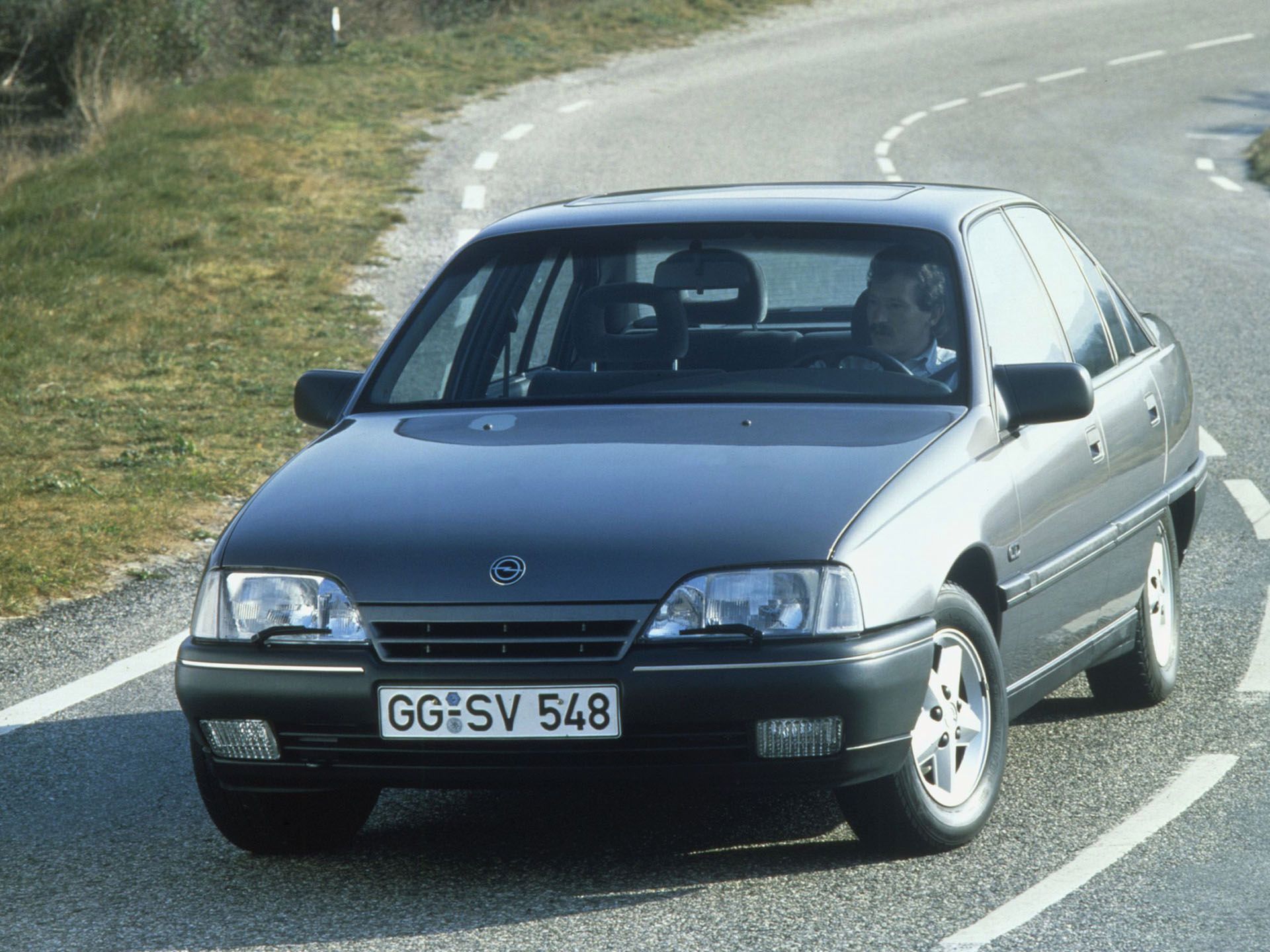 Opel Omega 13
