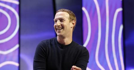 Mark Zuckerberg jednego dnia wzbogacił się o 11 mld dol. Goni najbogatszych ludzi świata