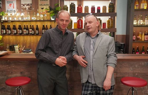 Bartosz Żukowski ze „Świata według Kiepskich” w obsadzie serialu „Święty”