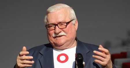 Wałęsa szuka pracy. Stawka zwala z nóg