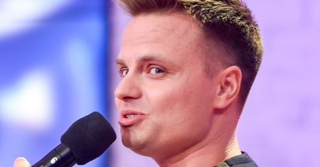 Marcin Hakiel snuje refleksje o małżeństwie (?) nad rzeżuchą: "Wszystko się kiedyś KOŃCZY..." (FOTO)