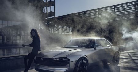 Peugeot e-Legend Concept. Imponująca mieszanka retro i nowoczesności