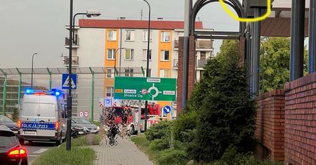 Okupował kościelną wieżę z granatem w ręku. Kuriozalne zachowanie 30-latka