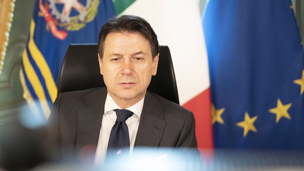 Koronawirus we Włoszech. Premier Giuseppe Conte (na zdjęciu) otrzymał apel o pomoc od przedstawicieli turystyki.