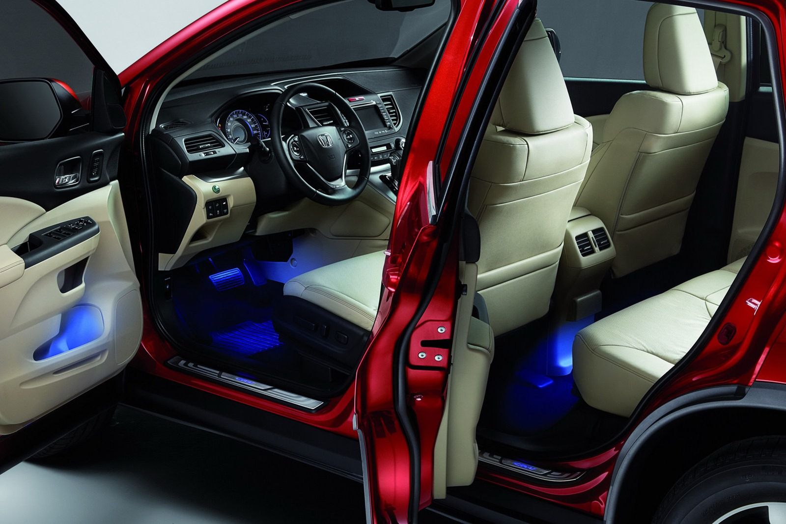 2013 Honda CR-V - obszerna galeria prosto od producenta 91