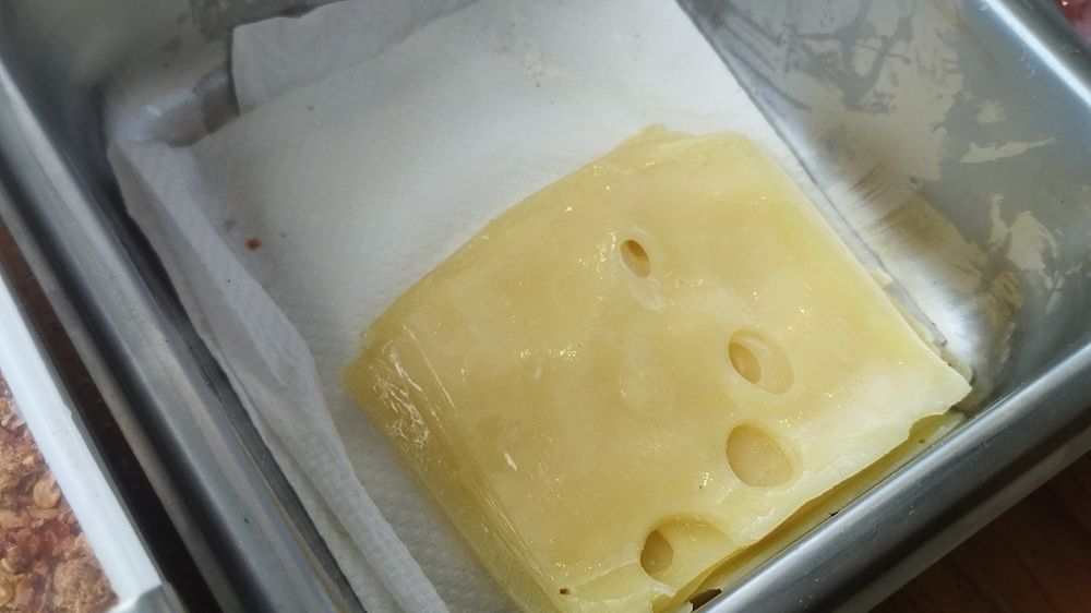 Najgorsze produkty dla jelit. W ten sposób rujnujejmy zdrowie