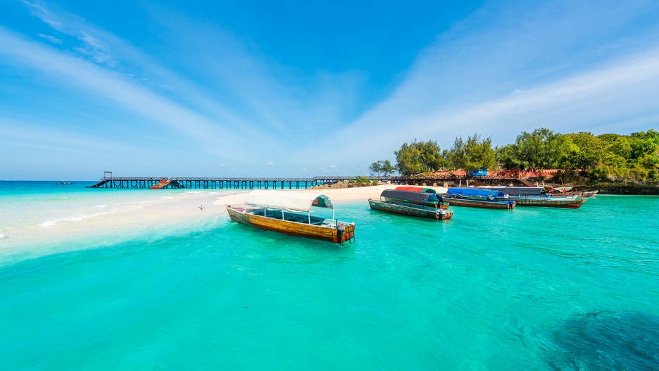 Kolor wody na Zanzibarze jest obłędny 