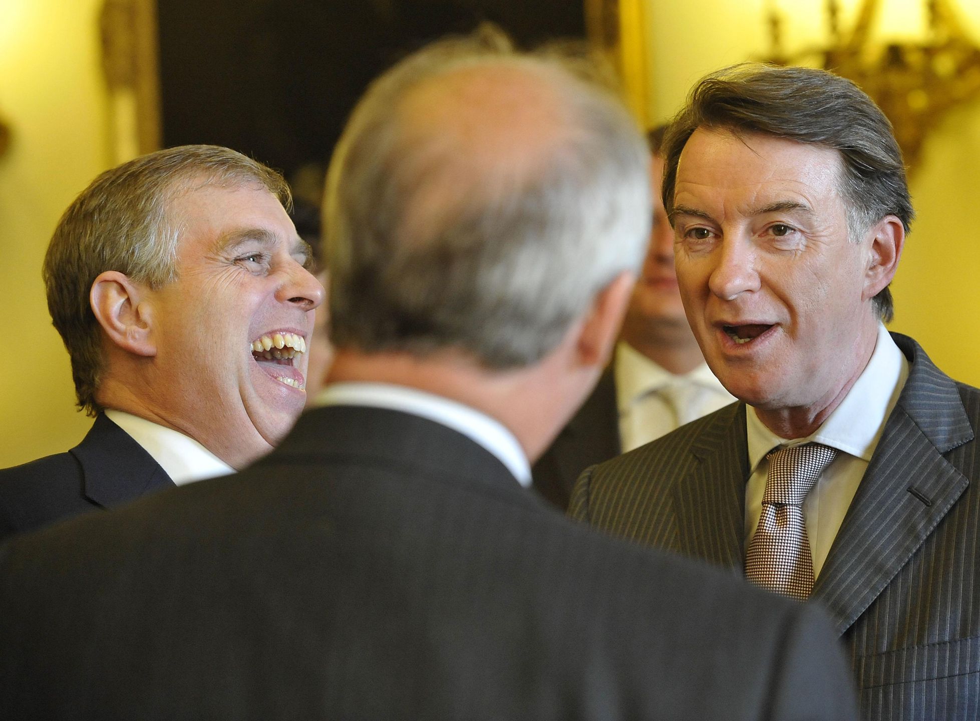 Były książę Andrzej i Peter Mandelson 