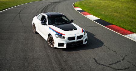 BMW oddaje hołd historycznemu 2002 turbo. Oto M2 Turbo Design Edition