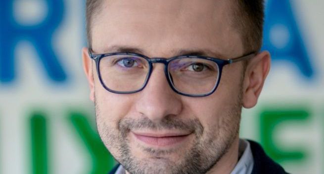 Łukasz Niewola: z TVN do Grupy LuxMed