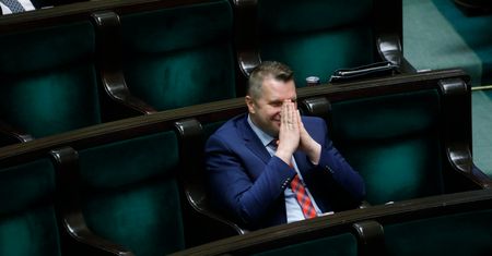 Błyskawiczna reakcja Czarnka na wpis Tuska. Nawet się nie zastanawiał
