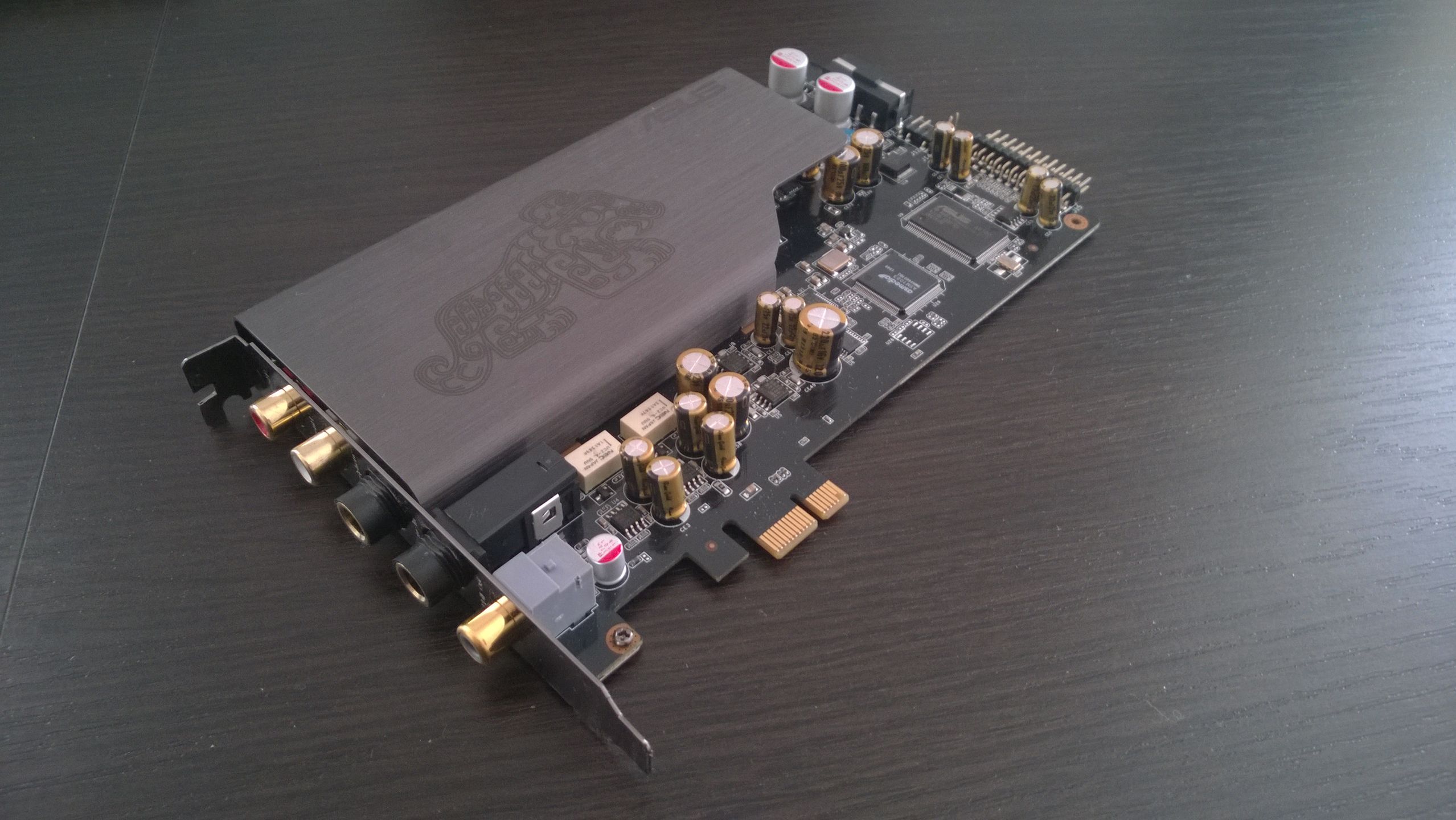 Asus Xonar Essence STX II 7.1 – esencja Hi-Fi w komputerze [test] 2