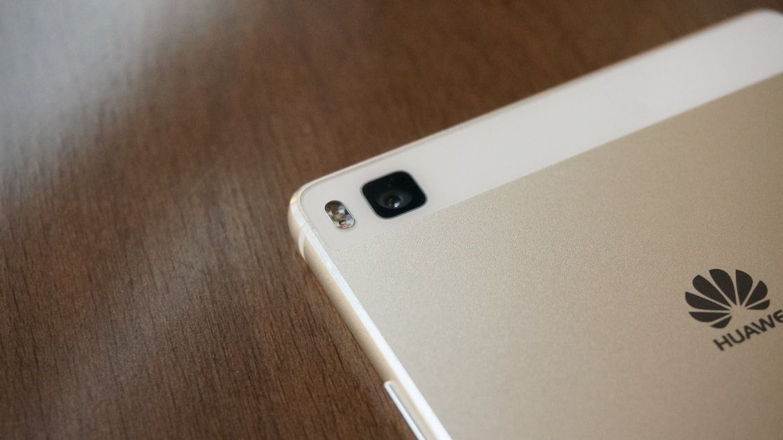 Huawei bije własne rekordy sprzedaży. Ile smartfonów dostarczył w pierwszej połowie roku? 1