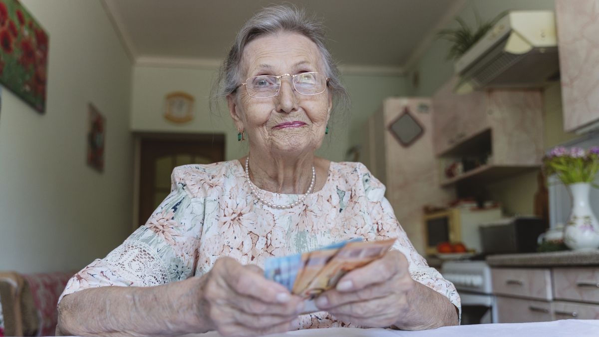 ZUS wykona wyższe przelewy. Wzrosną nie tylko emerytury i renty