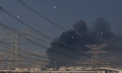 Surowe kary w Dubaju. Za posty w sieci grozi deportacja