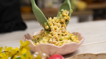 Co zrobić z nadwyżką jedzenia po świętach? Sprawdź, co można mrozić, a co trzeba zjeść w pierwszej kolejności