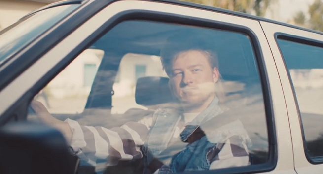 Volkswagen Golf Variant reklamowany w gwarach regionalnych (wideo)