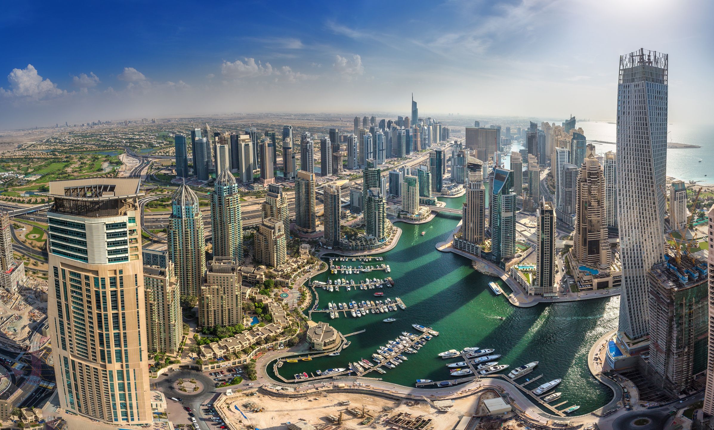 Dubaj to fascynująca metropolia
