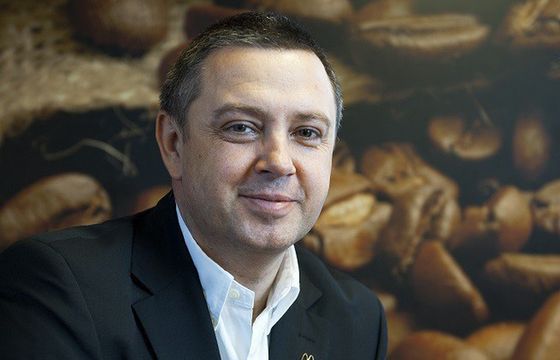 Piotr Jucha pierwszym Polakiem w globalnym kierownictwie McDonald's