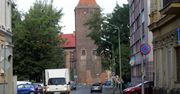 Legnica: Zabytkowa Brama Chojnowska czeka na rewitalizację