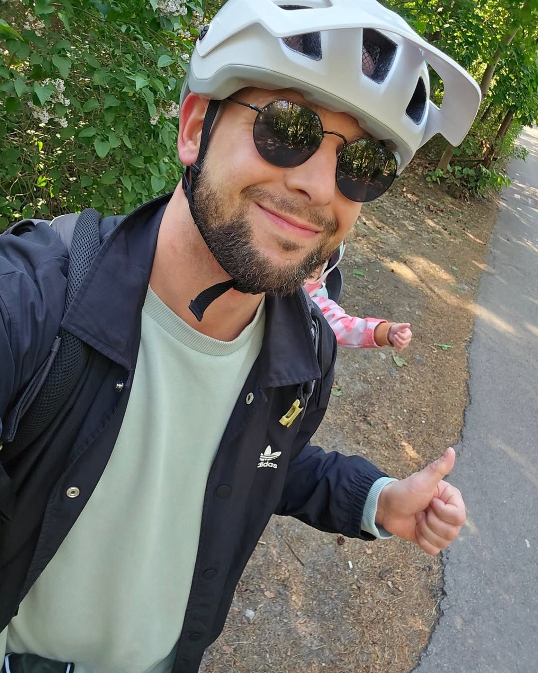 Maciej Pela na rowerze