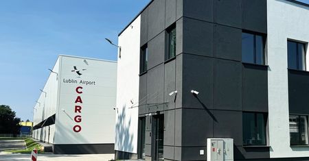 Zakończono budowę terminalu cargo na lotnisku w Świdniku. Obiekt z pozwoleniem na użytkowanie, otwarcie wkrótce