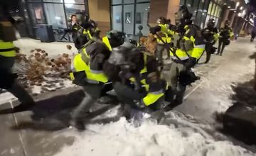 Meta blokuje linki. W tle burza po śmierci z rąk funkcjonariuszy ICE