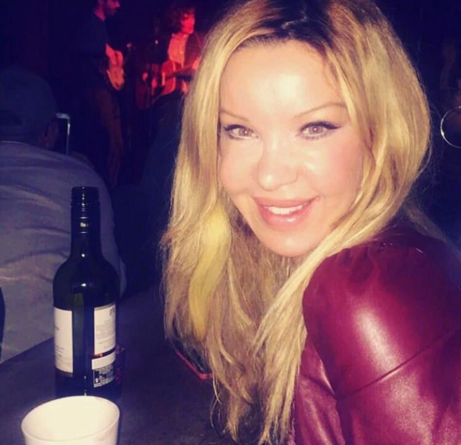 Alicia Douvall na Instagramie