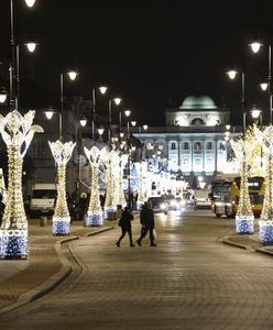 Warszawa. Świąteczna iluminacja skromniejsza. Koronawirus wymusił oszczędności