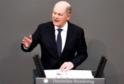 Scholz reaguje na cła Trumpa. "UE odpowie"