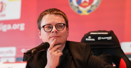 Polski biznes ma problem? "Niestety jest tak samo, jak z reprezentacją"