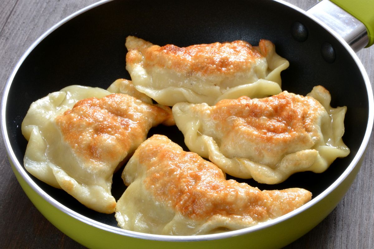 Jak odsmażyć pierogi