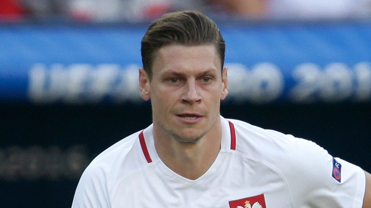 , FRANCE - JUNE 12: Lukasz Piszczek of Poland  during the  EURO match between Poland  v Northern Ireland  on June 12, 2016 (Photo by Eric Verhoeven/Soccrates/Getty Images)