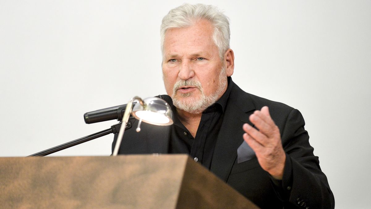 Aleksander Kwaśniewski