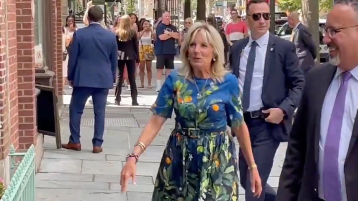 Jill Biden miała ochotę na lody. Gdy poszła je kupić, została werbalnie zaatakowana