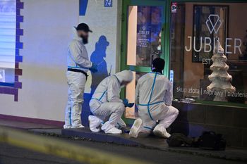 Napad na jubilera w Krakowie. Wiadomo, co ukradli bandyci