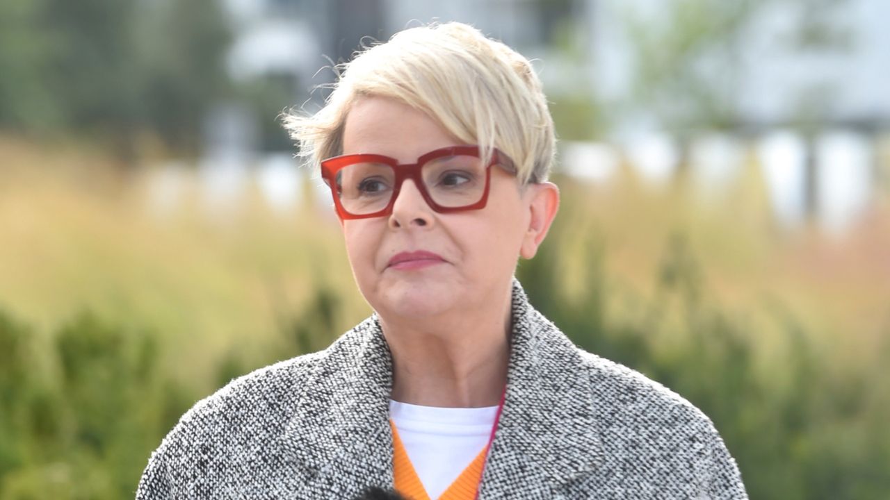 Korwin-Piotrowska ostro o czerwonych paskach. Internauci się rozpisują: "To nie ma kompletnie żadnego znaczenia"