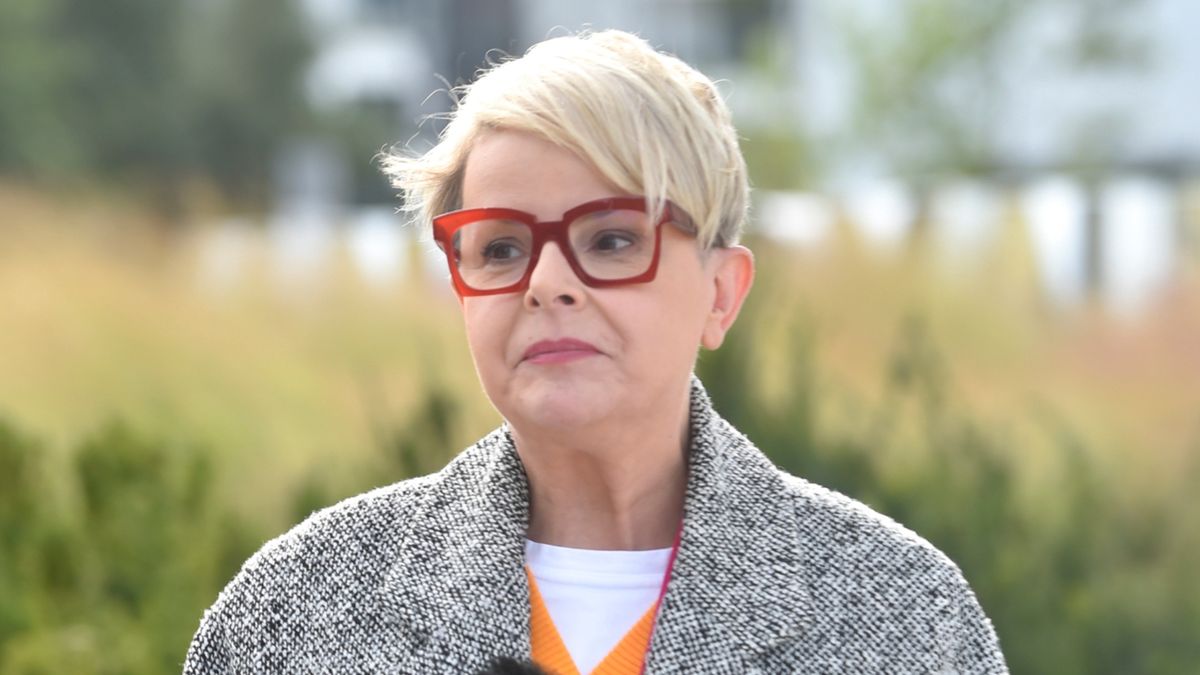 Korwin-Piotrowska zabrała głos w sprawie świadectw szkolnych