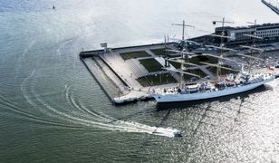 Wypadek w Gdyni. Człowiek spadł z mola