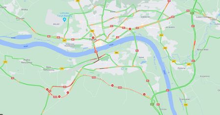 Tragedia pod Toruniem. Wypadek trzech aut na S10