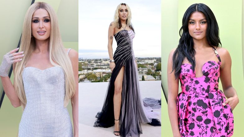 Tłum gwiazd w WYMYŚLNYCH kreacjach na pokazie Versace: błyszcząca Paris Hilton, letnia Simone Ashley i Miley Cyrus grająca nogą (ZDJĘCIA)