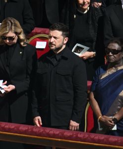 Doszło do złamania protokołu podczas pogrzebu. Chodzi o Zełenskiego