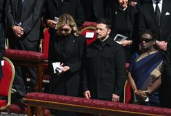 Doszło do złamania protokołu podczas pogrzebu. Chodzi o Zełenskiego