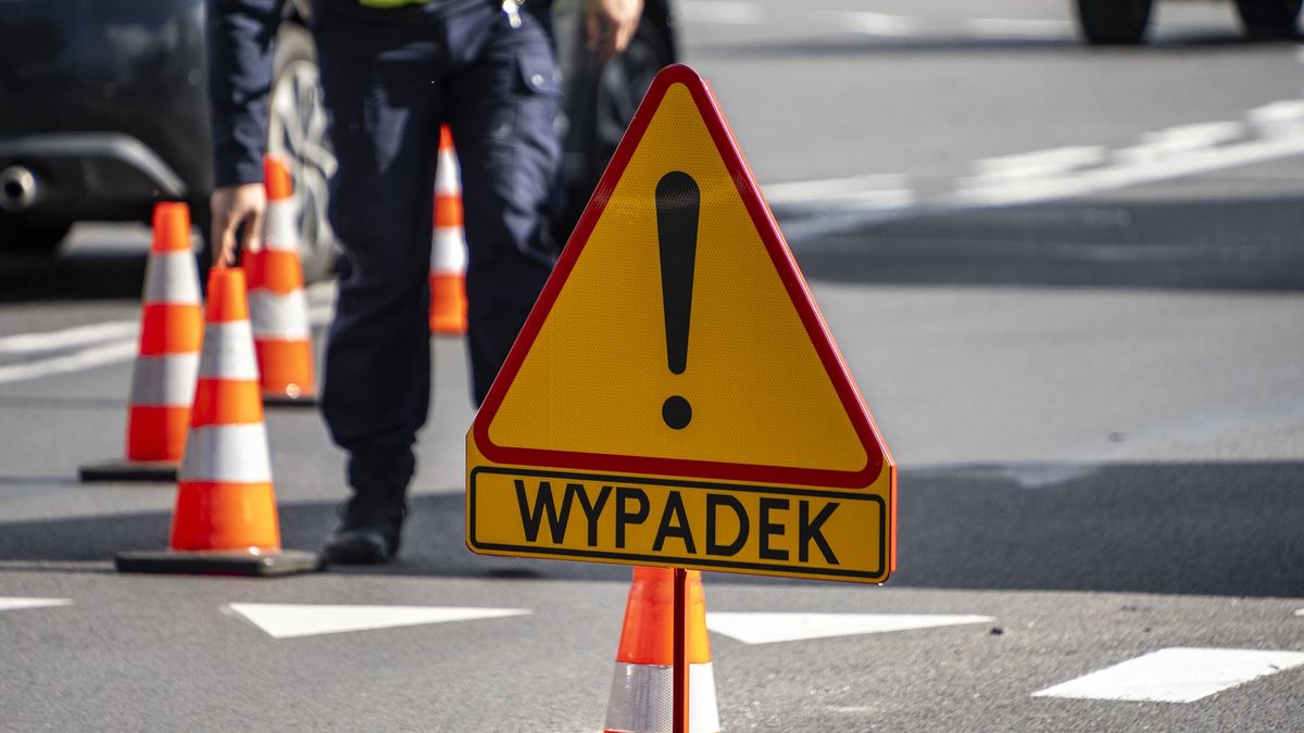 Wypadek, policja, na sygnale